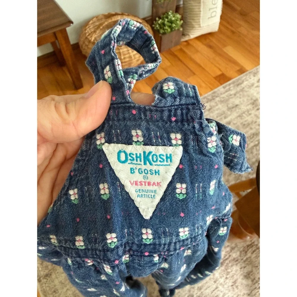 OshKosh Bgosh Vintage Floral Vestbak Footed Overalls With Matching Top 6-9 Month